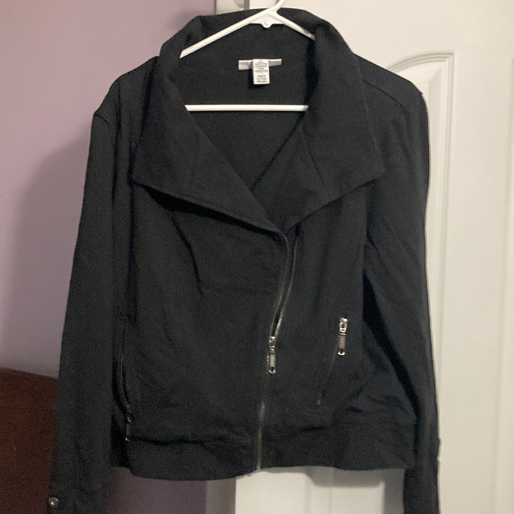 Bomber style jacket, zippered front pockets, off center zipper front
